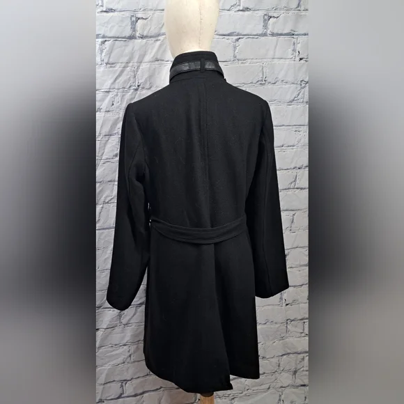 Thyme Maternity Black Trench Coat - Picture 10 of 16